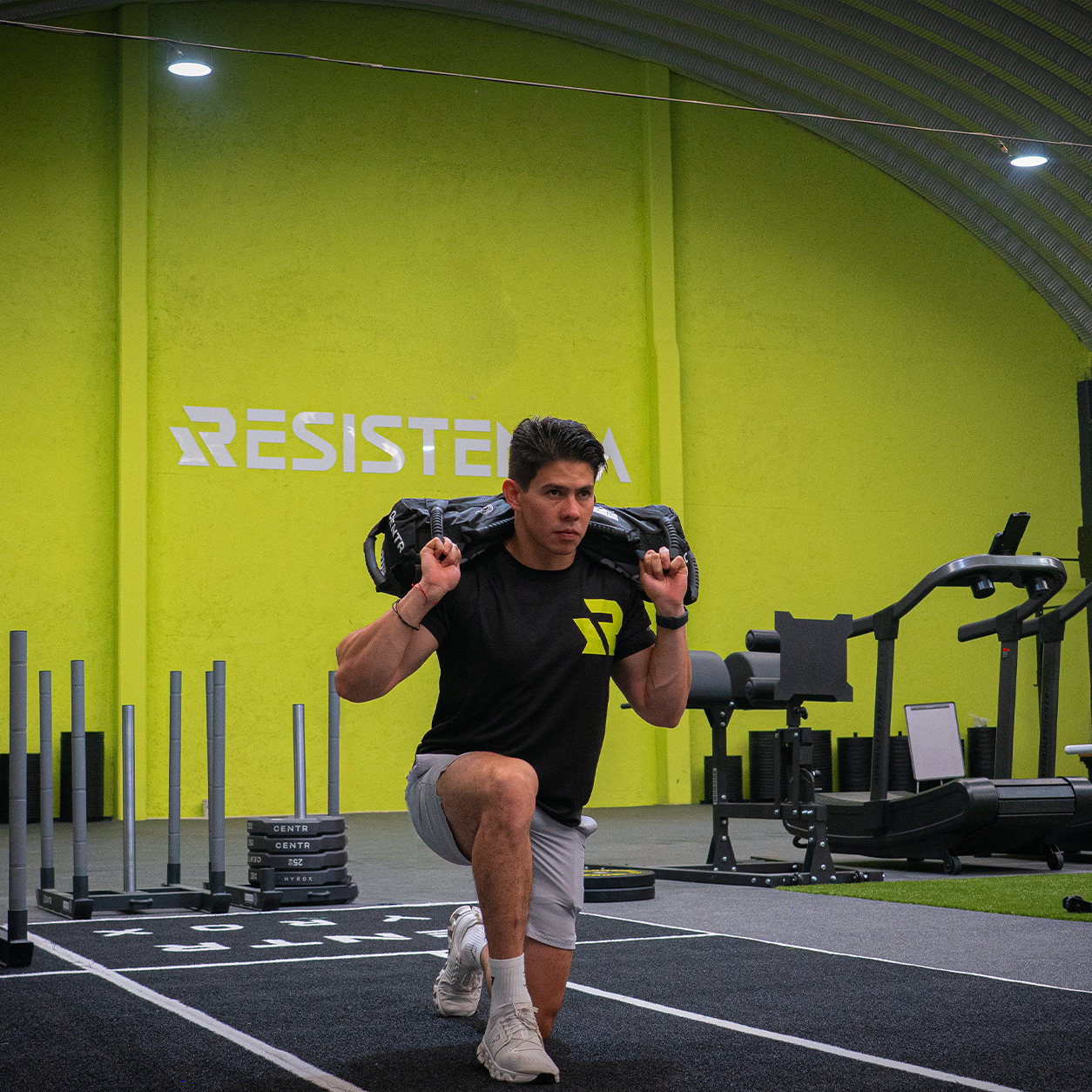 Comunidad fitness entrenando en Resistenza Pachuca